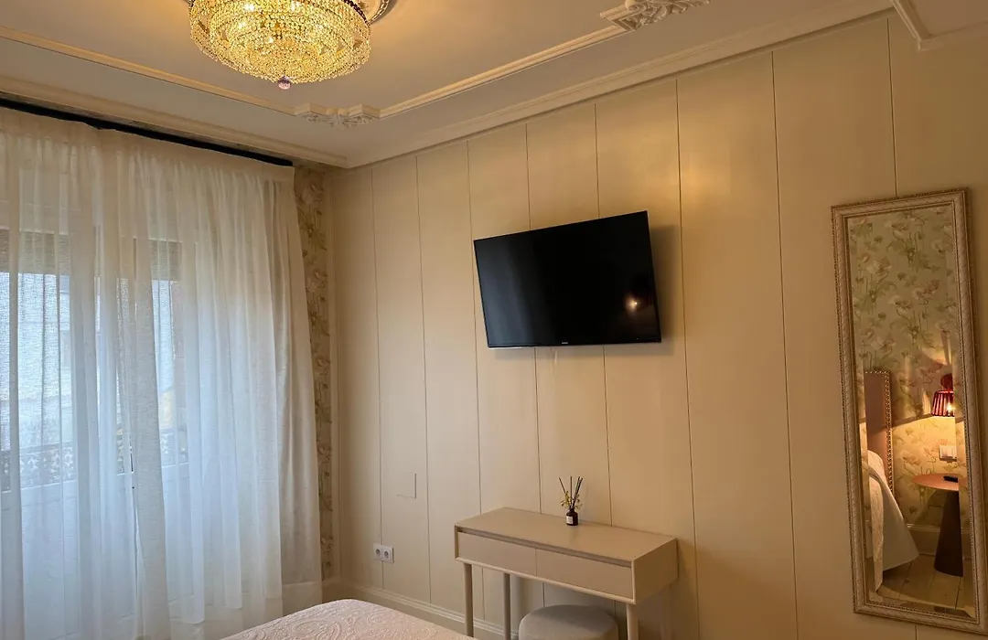Hostal Boutique Puerta Del Sol-1